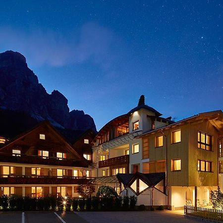 Residence Mugun Corvara In Badia Exterior photo