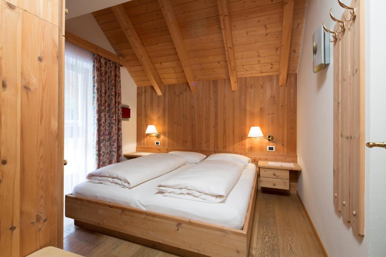 Residence Mugun Corvara In Badia Exterior photo