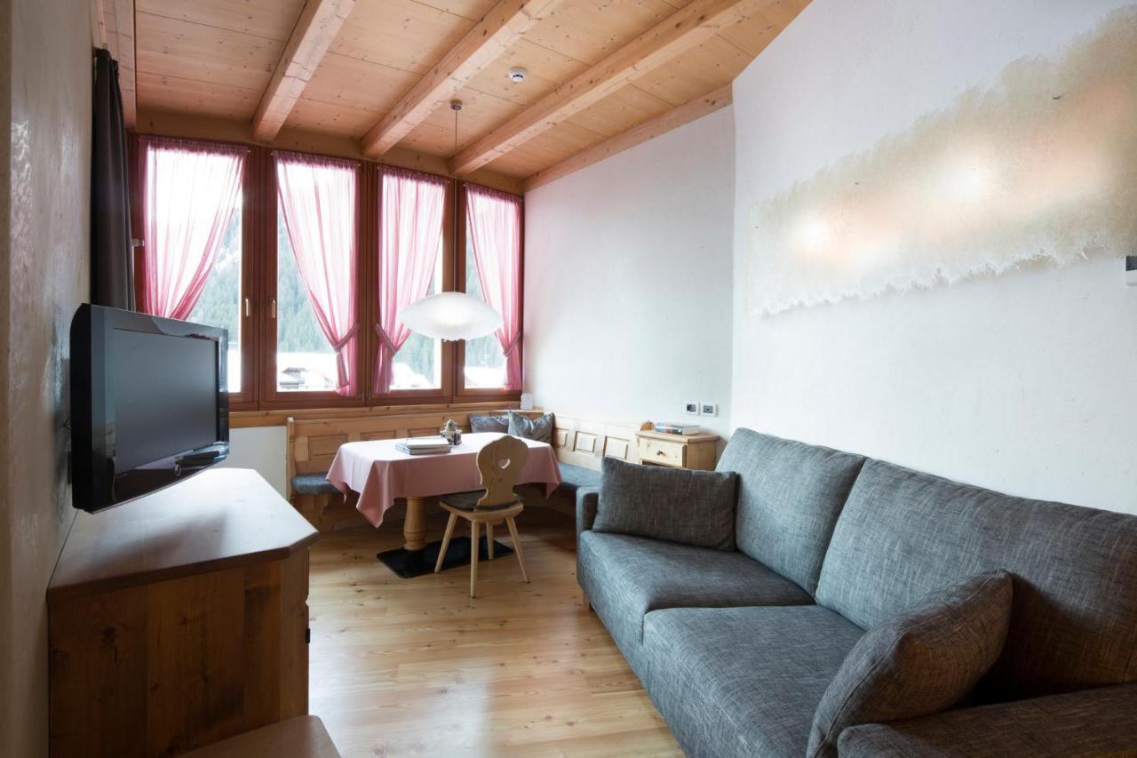 Residence Mugun Corvara In Badia Exterior photo
