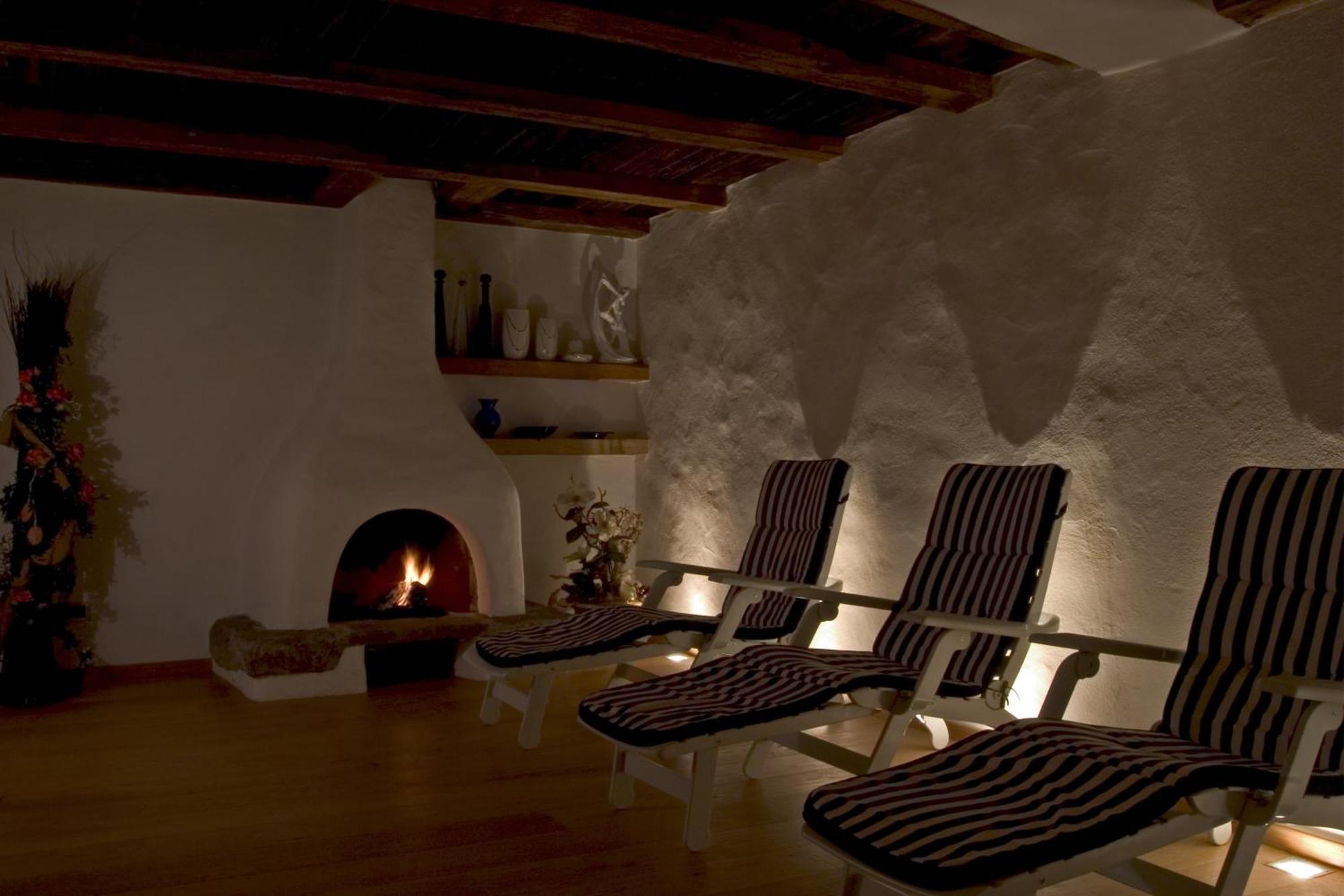 Residence Mugun Corvara In Badia Exterior photo