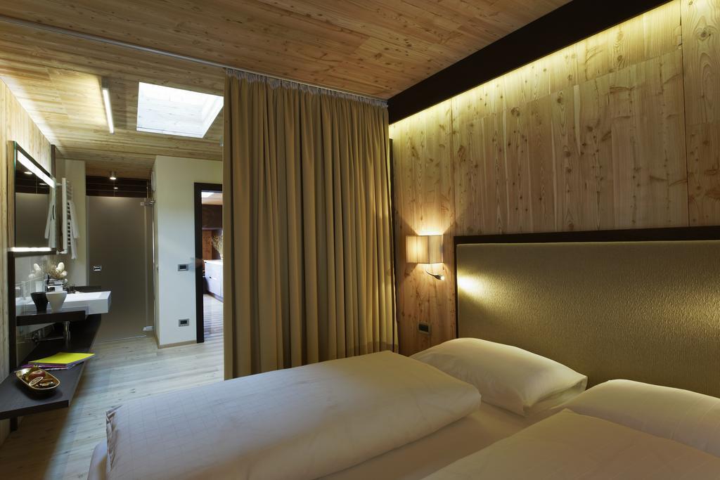 Residence Mugun Corvara In Badia Exterior photo