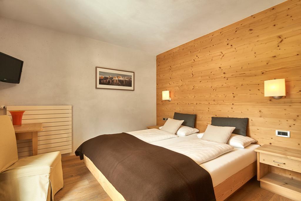 Residence Mugun Corvara In Badia Exterior photo