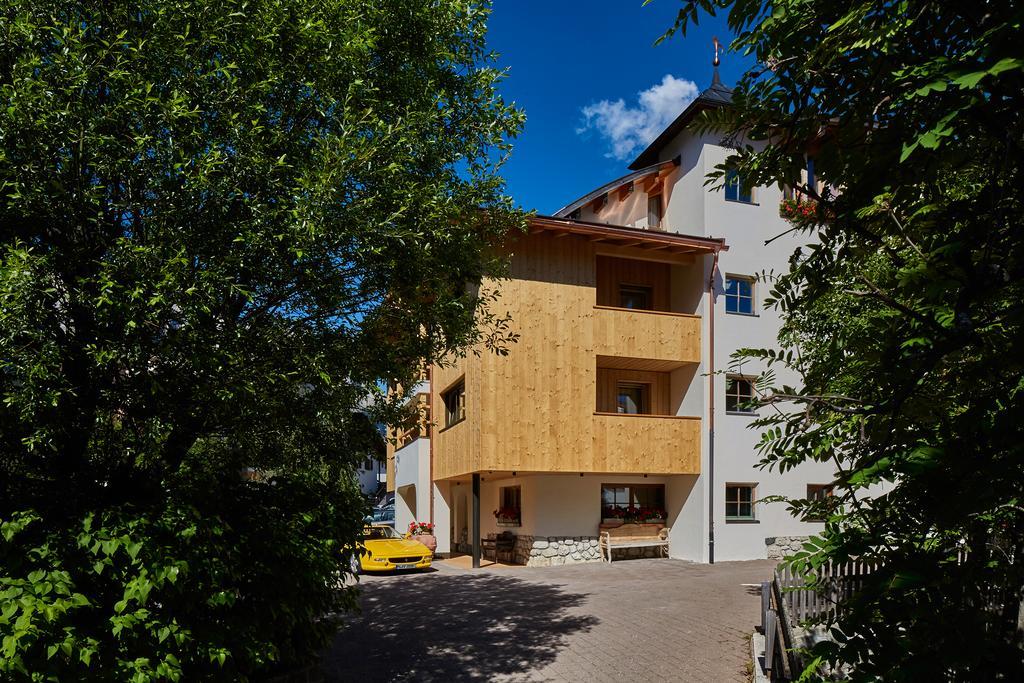 Residence Mugun Corvara In Badia Exterior photo